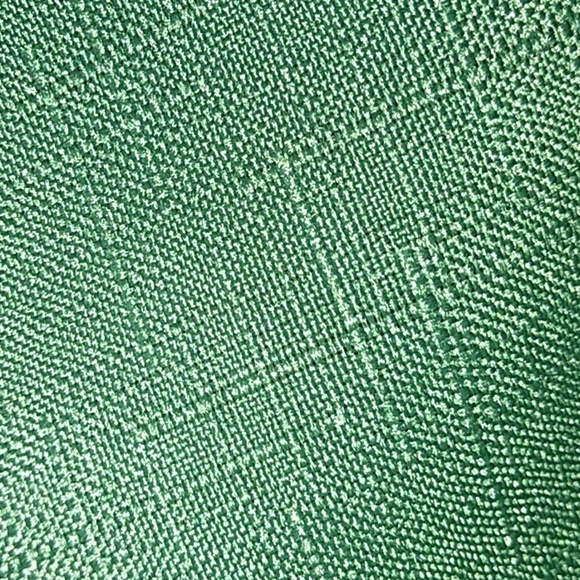 Round Tablecloth & 5 LG napkins - Picture 4 of 6